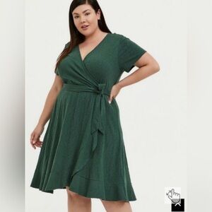 Women’s Torrid 100% Cotton Forest Green Faux Wrap Dress Size 4X Plus Size